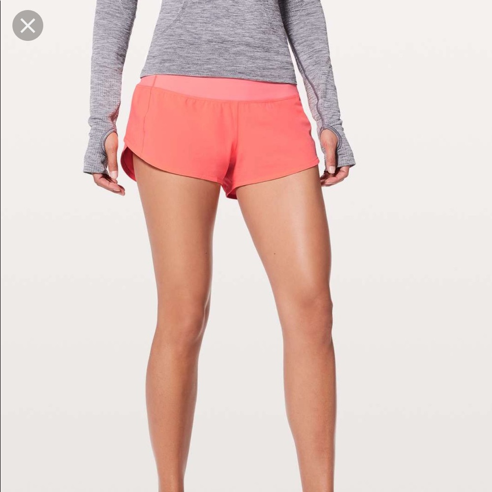 Lululemon size 6 speed up shorts 2.5 sunset